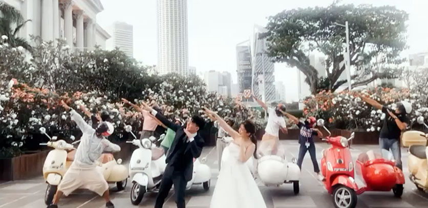 S'pore boyfriend rents Vespa with sidecar for romantic anniversary, gets  girlfriend drenched in rain -  - News from Singapore, Asia and  around the world